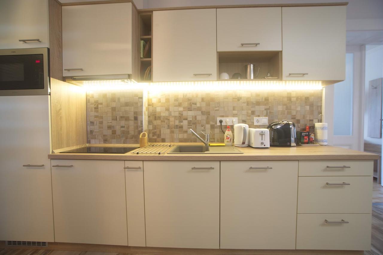 Holiday Home Podium 埃格尔 外观 照片