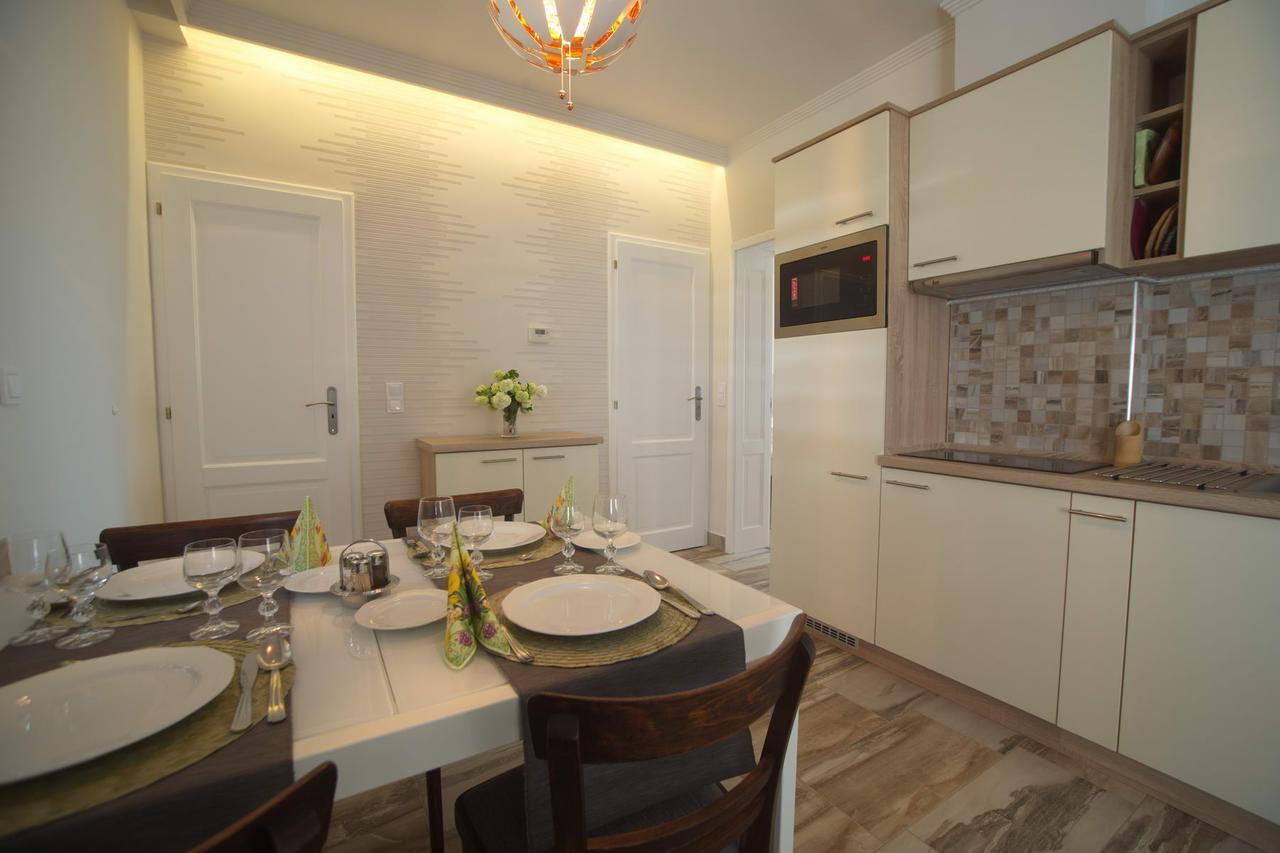 Holiday Home Podium 埃格尔 外观 照片